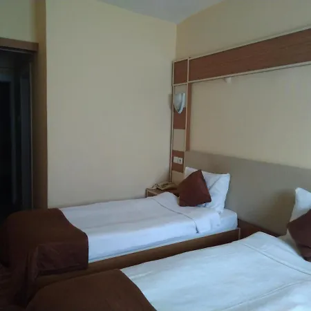 Lejlighedshotel Florya 2*