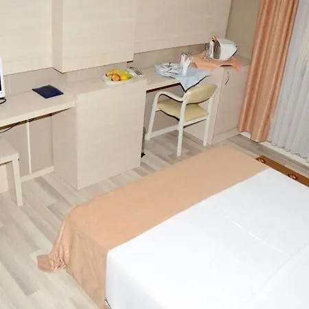 Florya 2* Istanbul