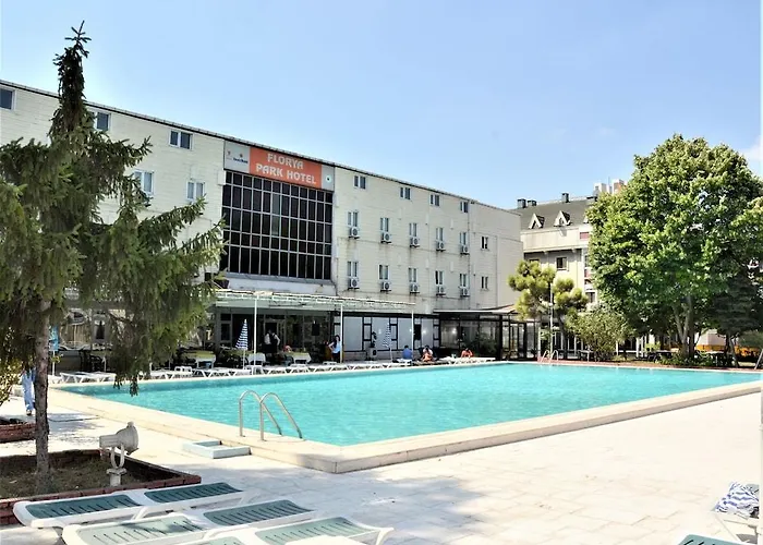 Florya Aparthotel 2*