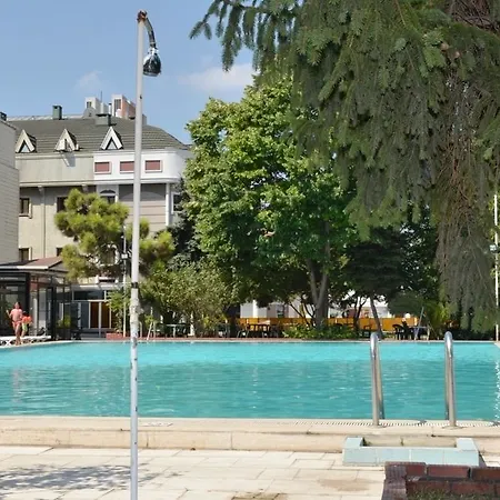 Florya Lägenhetshotell 2*