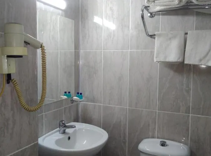 Aparthotel Florya 2*