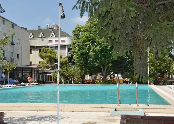 Florya Aparthotel 2*