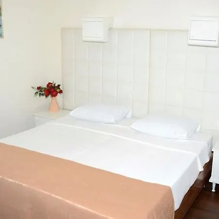 Florya 아파트호텔 2*