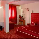Florya Aparthotel 2*